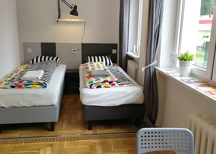 Labo Metro Plocka Apartment *