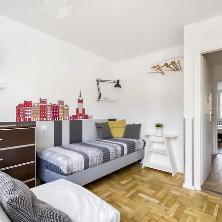 Labo Metro Plocka Apartman Varsó